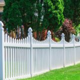 how much does a vinyl fence cost